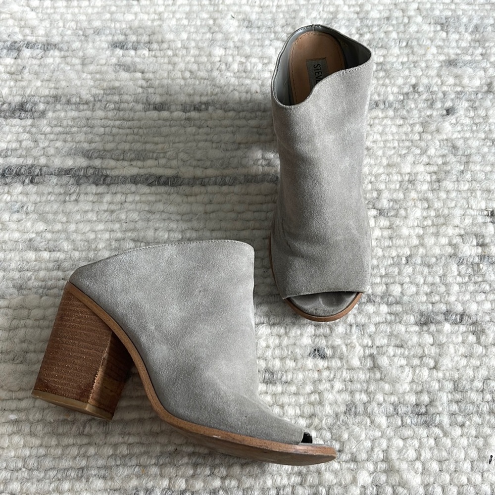 Steve Madden Nolla Grey Suede Block-heeled Mule - Size 8.